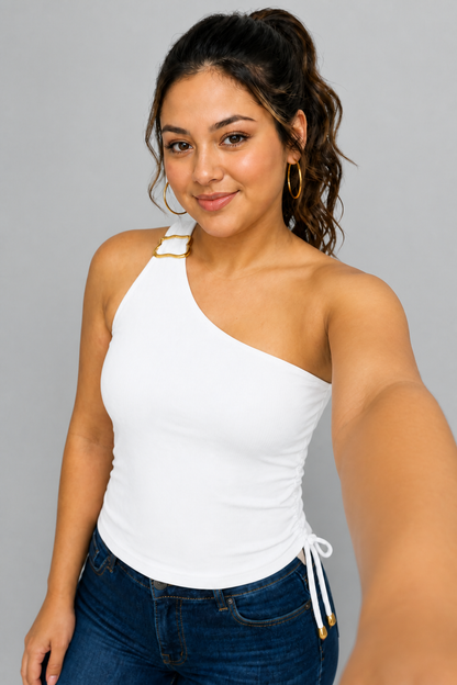 CROP TOP ASIMÉTRICO CON HEBILLA EN HOMBRO